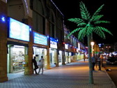 Sakalla, Hurghada - hlavní ulice v noci